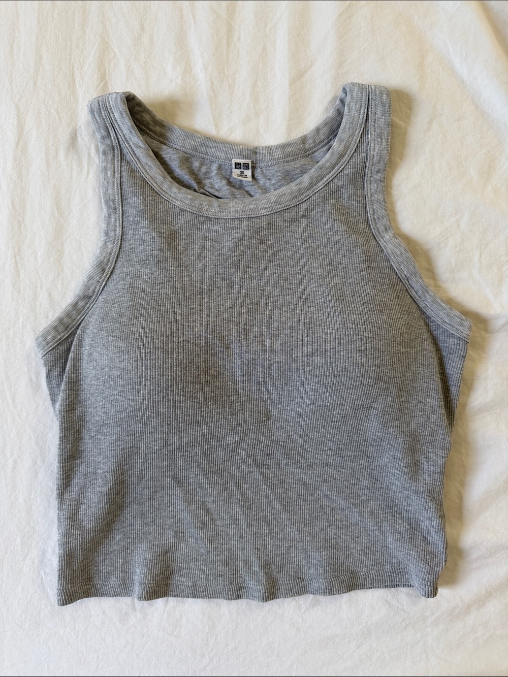 Uniqlo Gray Ribbed Cropped Bra